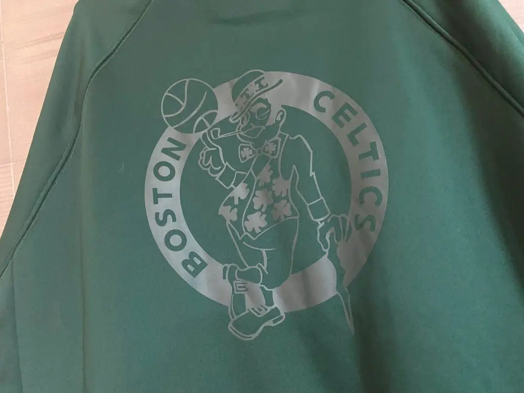 NBA Boston Celtics Hoodie M Sweatshirt Fleece-lined Sweatshirt