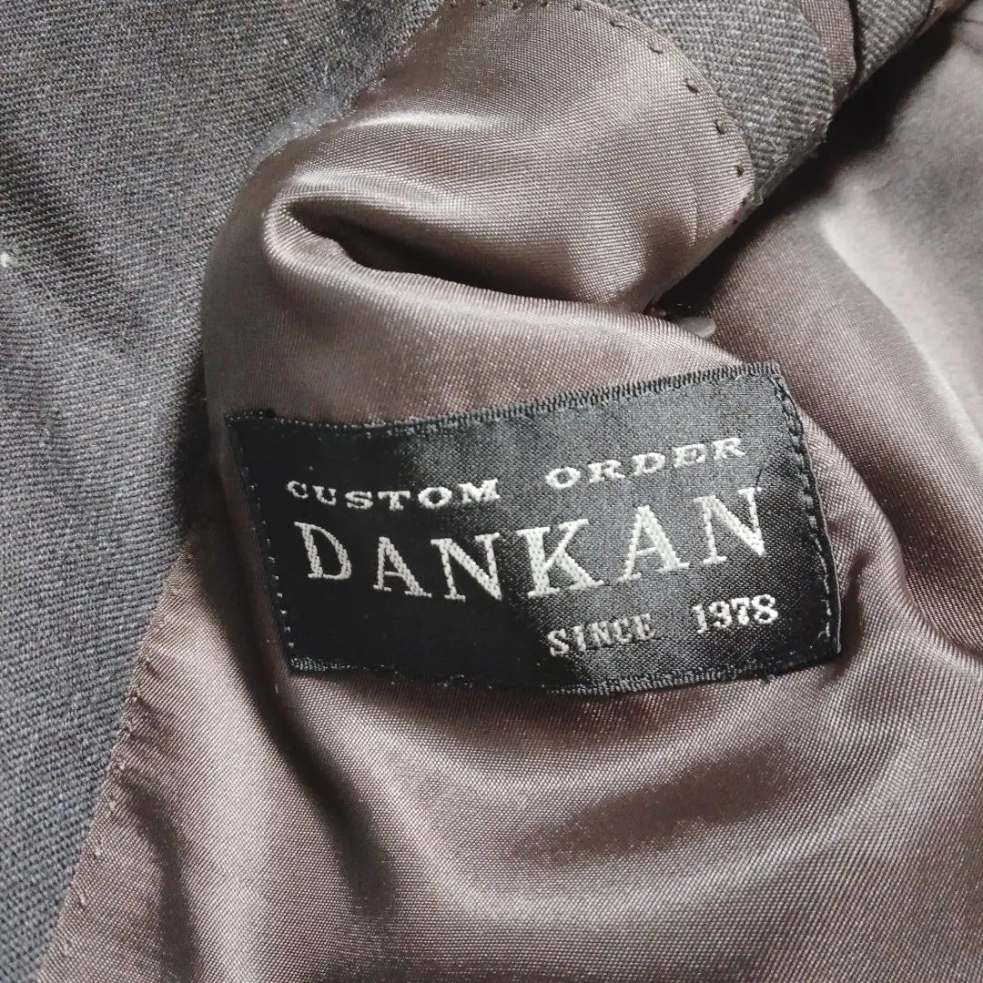 [Duncan] Chaqueta formal de traje gris con bolsillos, hecha a medida