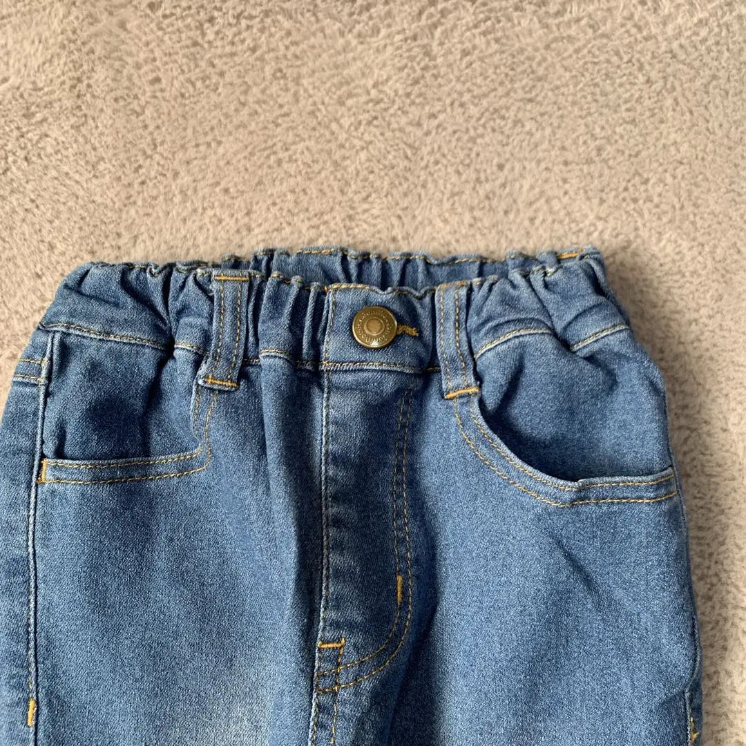 Pantalones de mezclilla para bebés (90) Niños/Pantalones largos/Jeans/Jeans/Dinosaurios/Buen estado | ベビーデニムパンツ(90)キッズ/長ズボン/ジーンズ/ジーパン/恐竜/美品