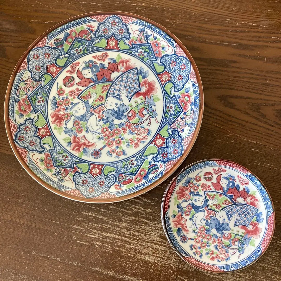 Antique plate set