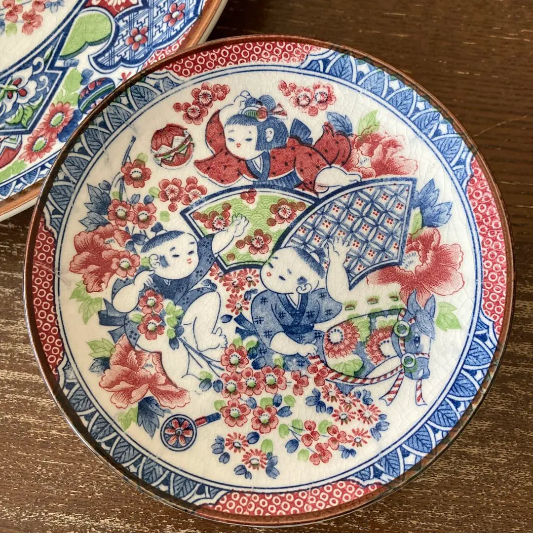 Antique plate set