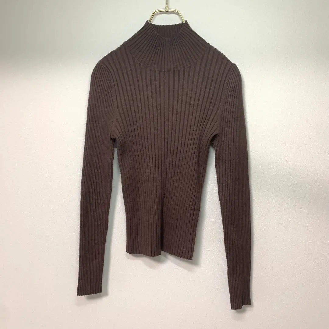 ✨ Beautiful condition✨ Moussie [F] Rib knit sweater ♡ Thin, simple, versatile