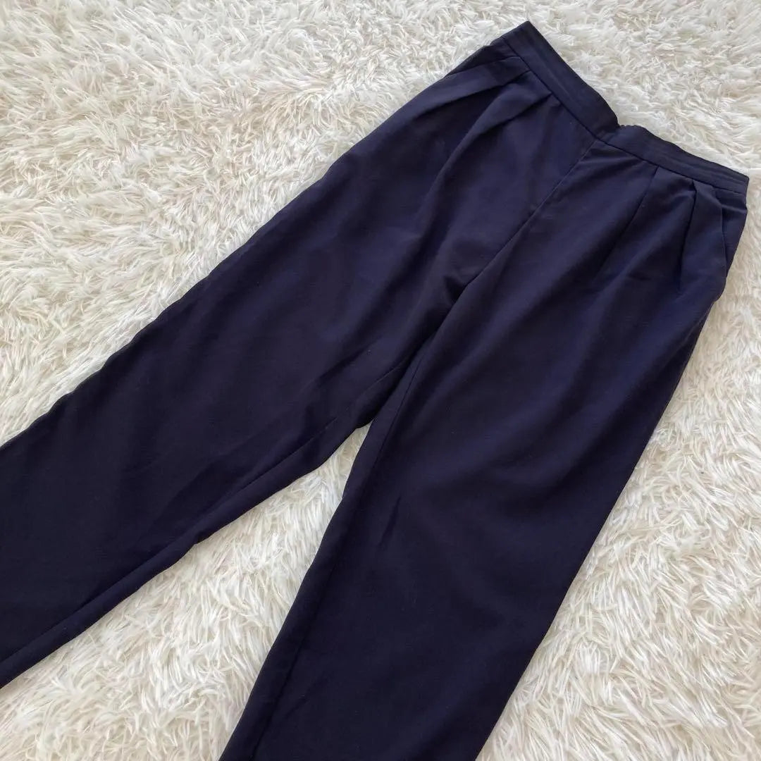 [Samantha Moss] Two-tuck tapered pants, slacks, M, navy, thin, simple