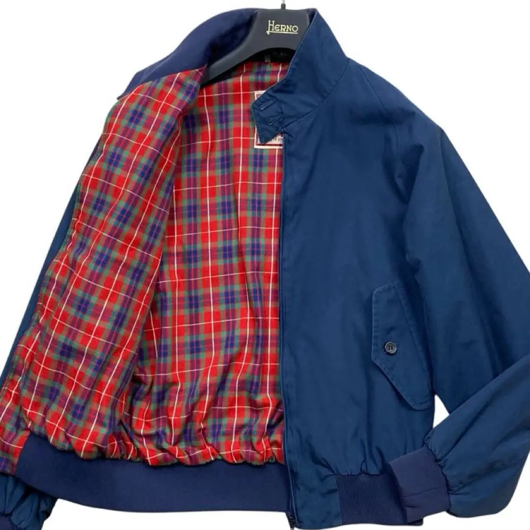 Chaqueta con parte superior acampanada BARACUTA Harrington G9 Fabricada en el Reino Unido