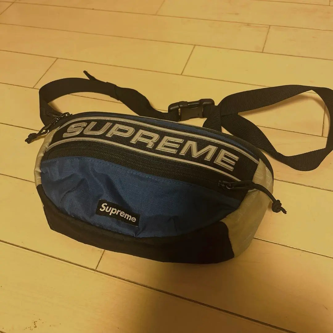 SUPREME Body Bag Waist Pouch