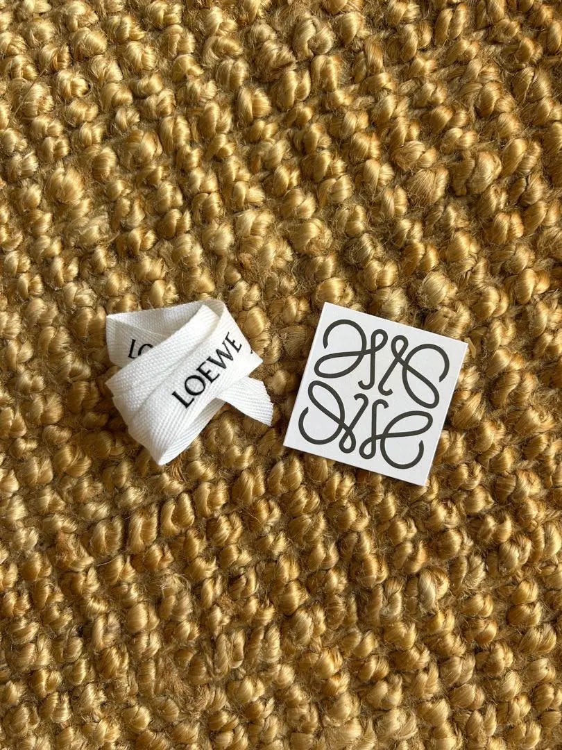 LOEWE ribbon and logo tag set