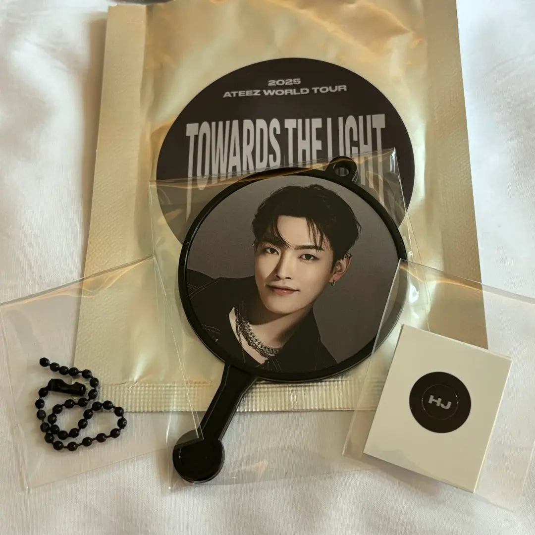 ATEEZ soul concert goods Random mini picket Fan Hongjun ②