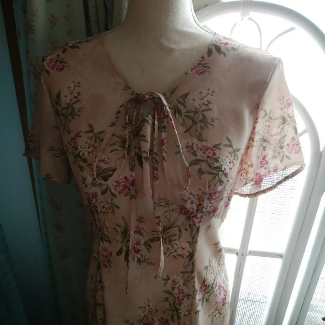 Short sleeve long dress, antique, pink, floral pattern