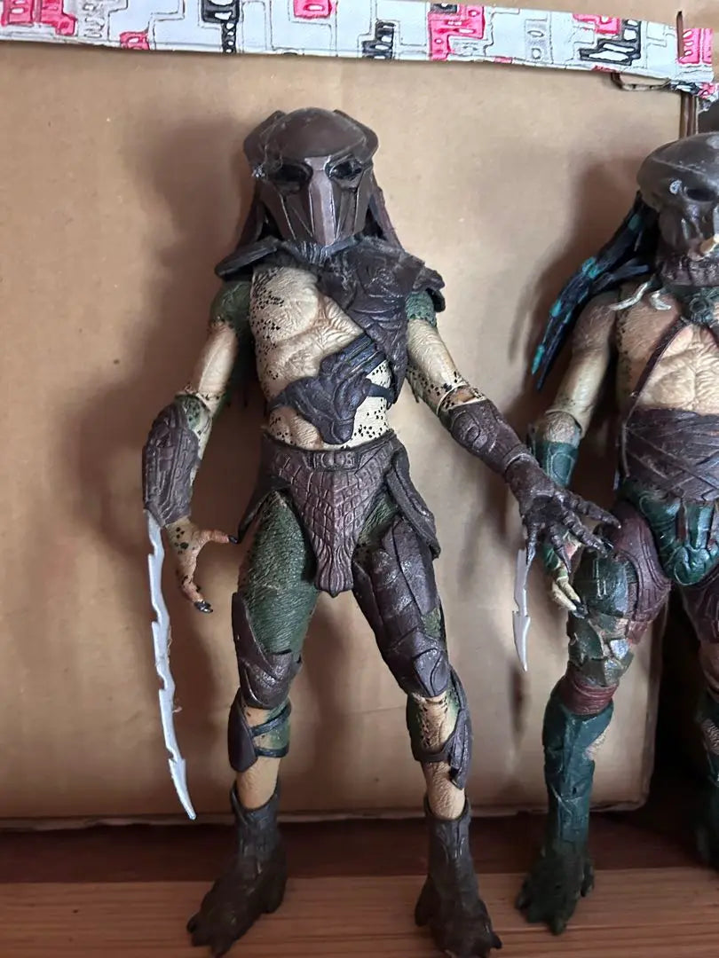 Precio limitado a sábados y domingos [NECA] Figura de Predators de 7 pulgadas, set de 3