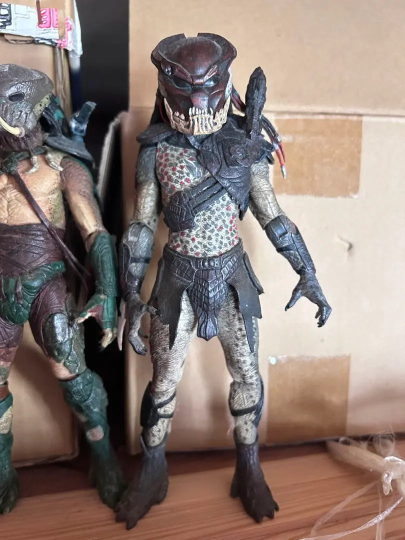 Precio limitado a sábados y domingos [NECA] Figura de Predators de 7 pulgadas, set de 3