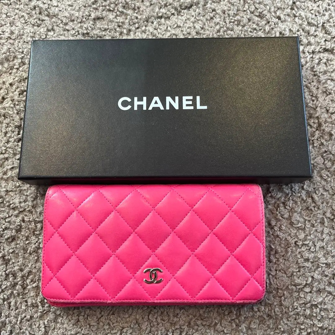 CHANEL Long Wallet Pink