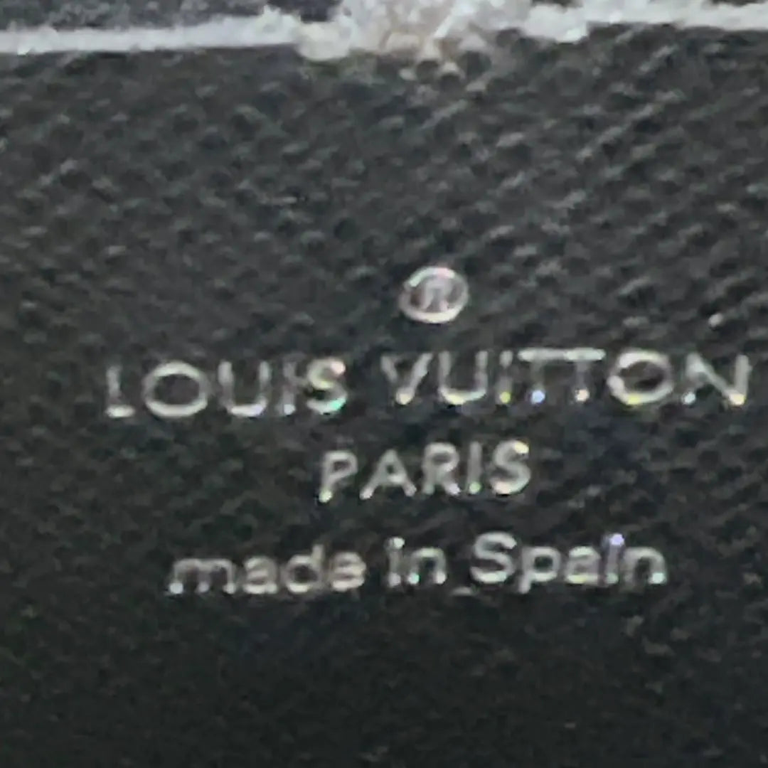 ☆Good condition☆ Louis Vuitton Epi round zipper black leather zippy wallet