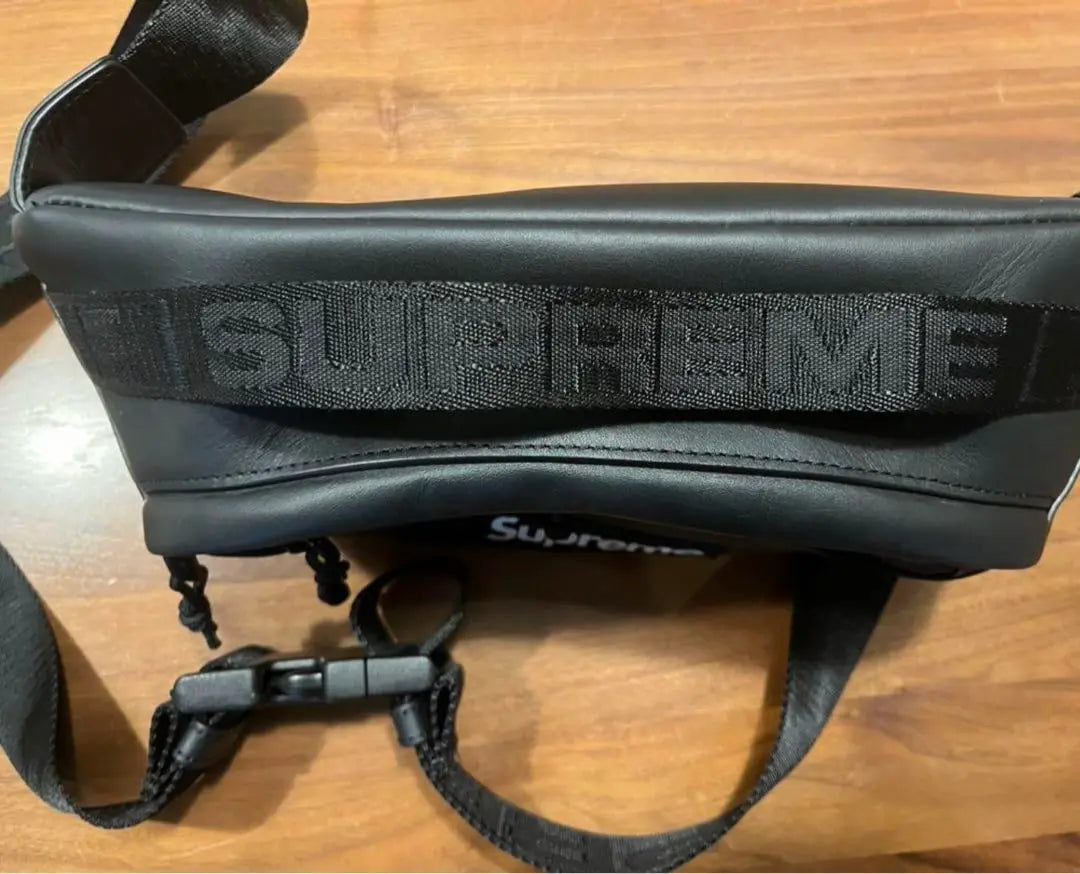 Supreme Leather Waist Bag | シュプリーム　Supreme Leather Waist Bag