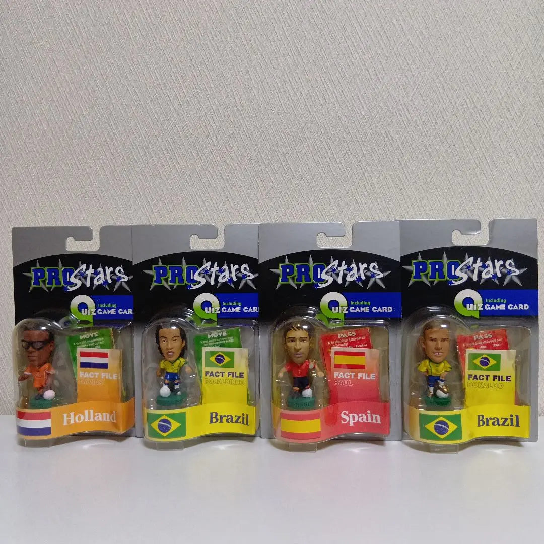 Figuras representativas nacionales de Corinthian, juego de 4