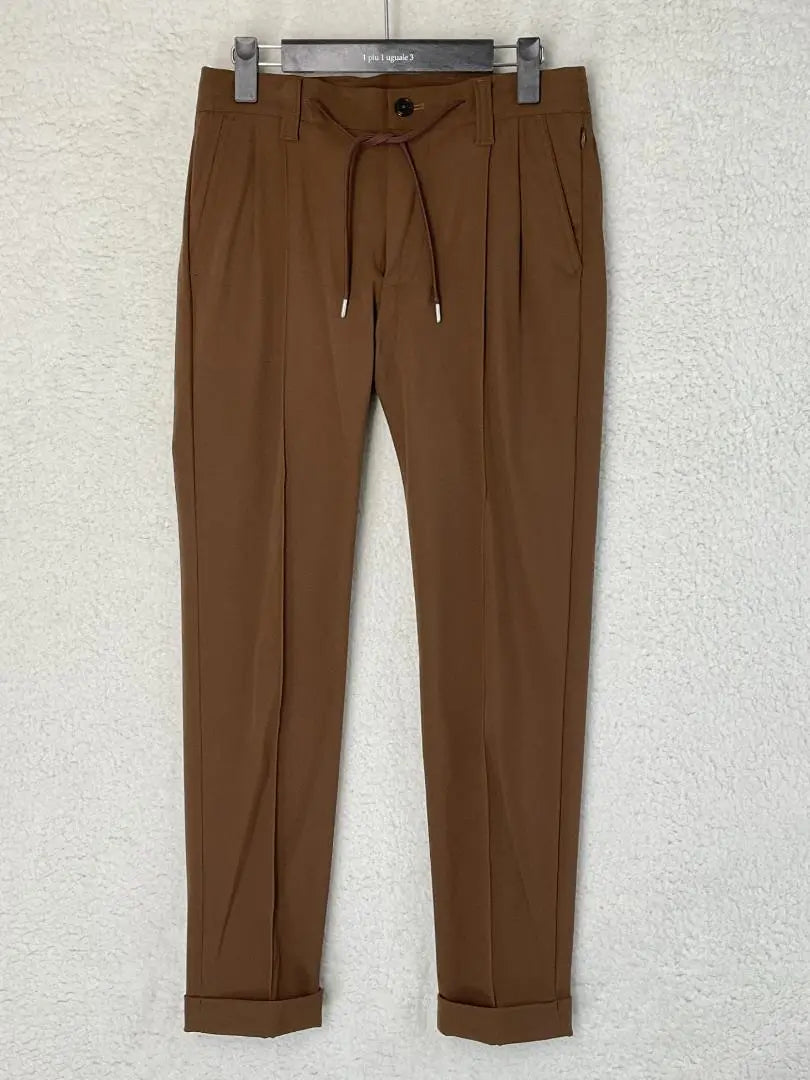 [Unused item] 1PIU1UGUALE3 Crease slacks pants Size 4