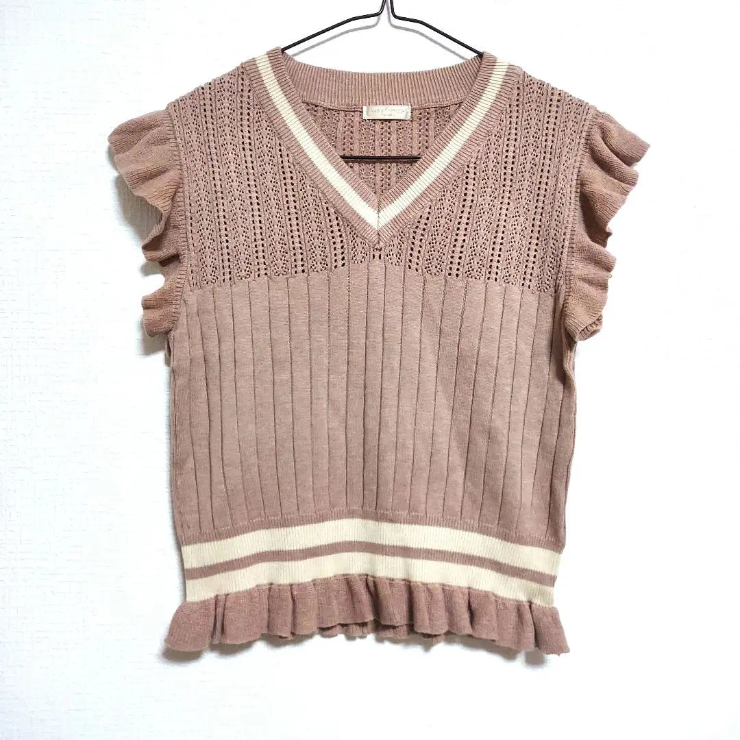 axes femme brown knit sweater with sleeves, M size