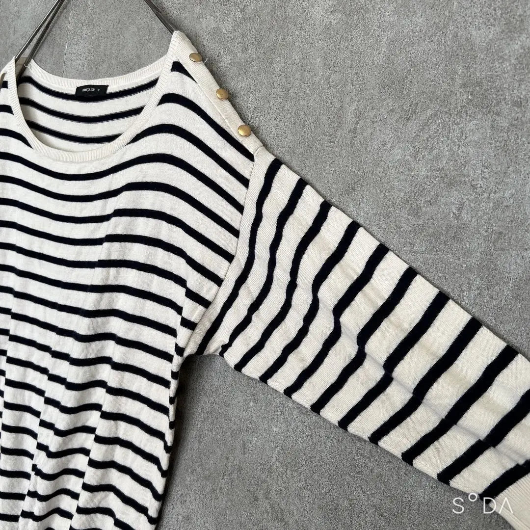 Com-Simmu [F] Boat neck, striped knit, thin, cotton blend, gold button, spring