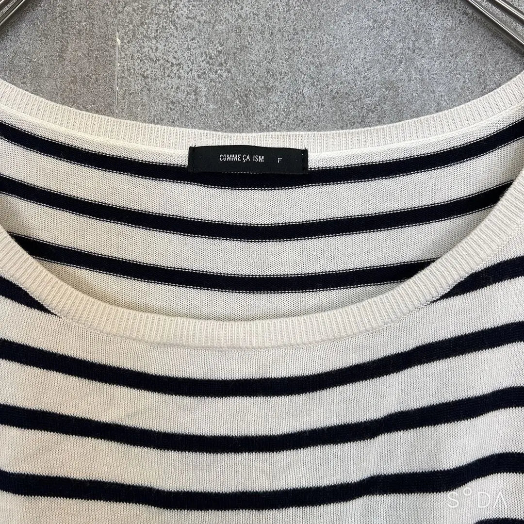 Com-Simmu [F] Boat neck, striped knit, thin, cotton blend, gold button, spring