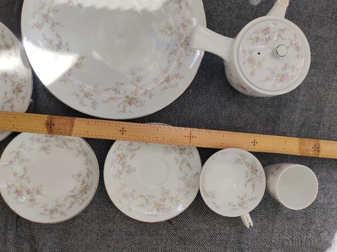 Noritake Flower Pattern Arlene Probably 31 pieces Tableware Set Old Noritake