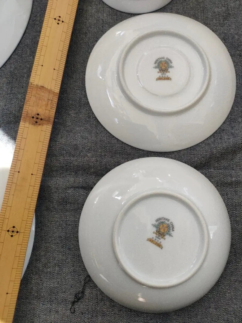 Noritake Flower Pattern Arlene Probably 31 pieces Tableware Set Old Noritake