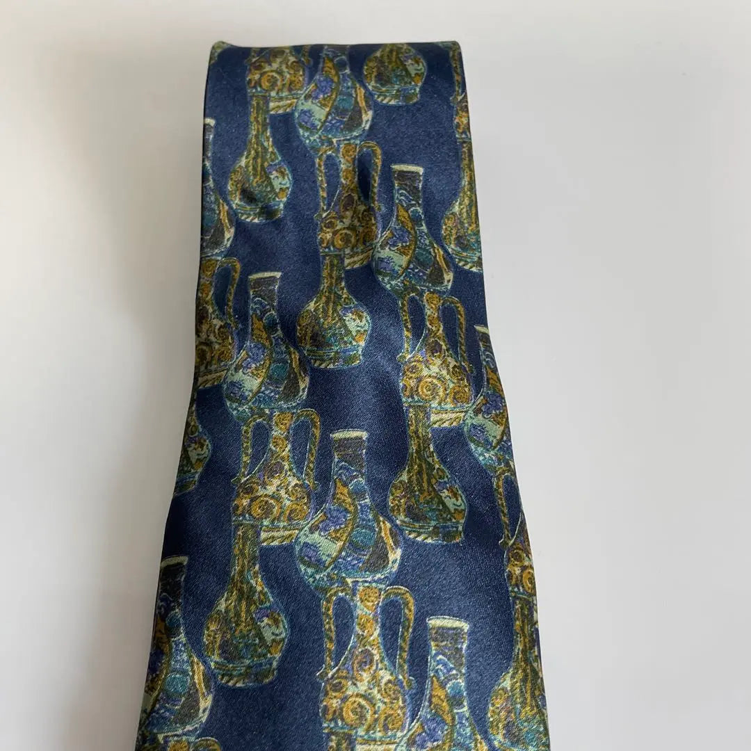 Lanvin tie