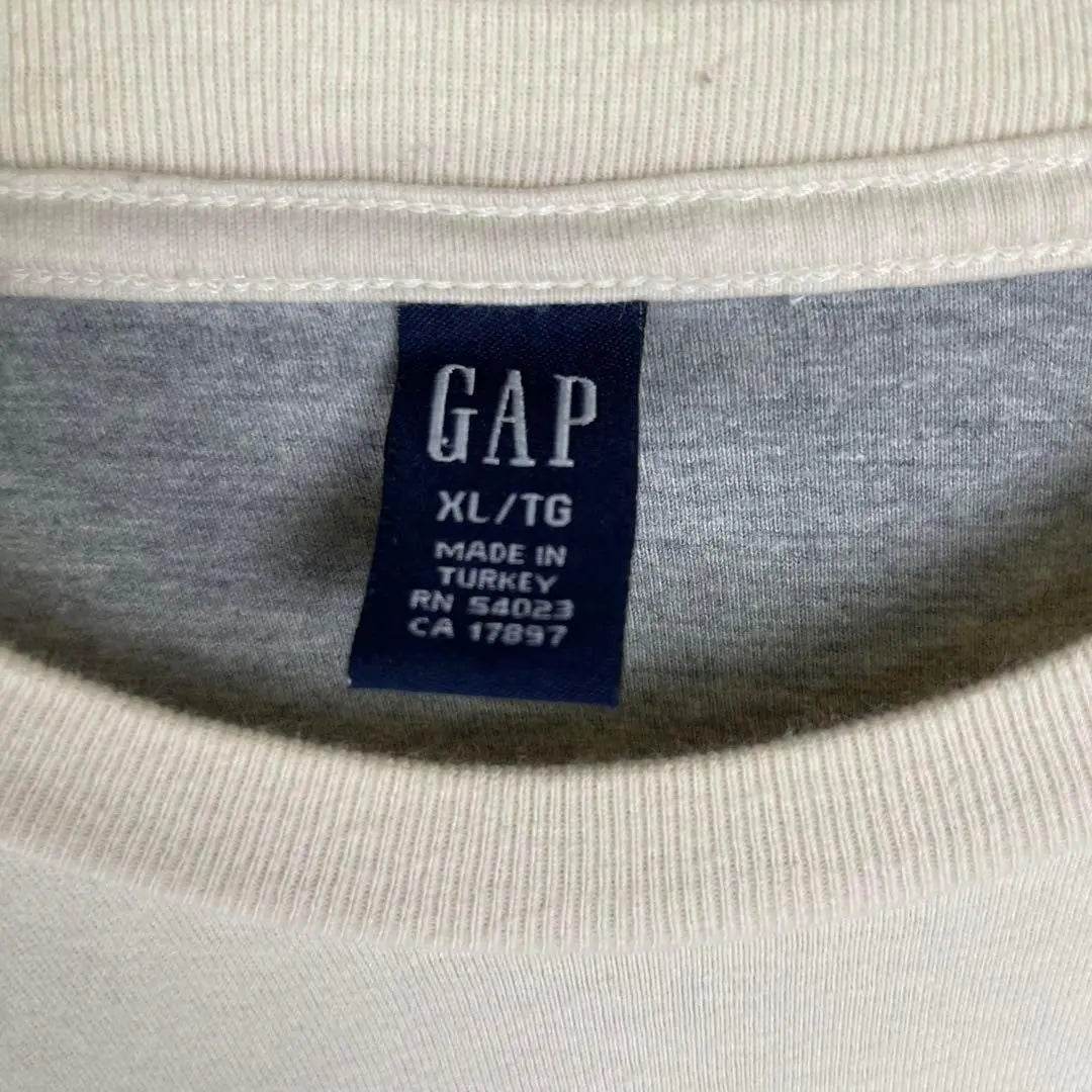 00's Y2k OLD GAP Gap Center Logo Camiseta retro Buena combinación de colores | Y2K OLD GAP de los años 2000