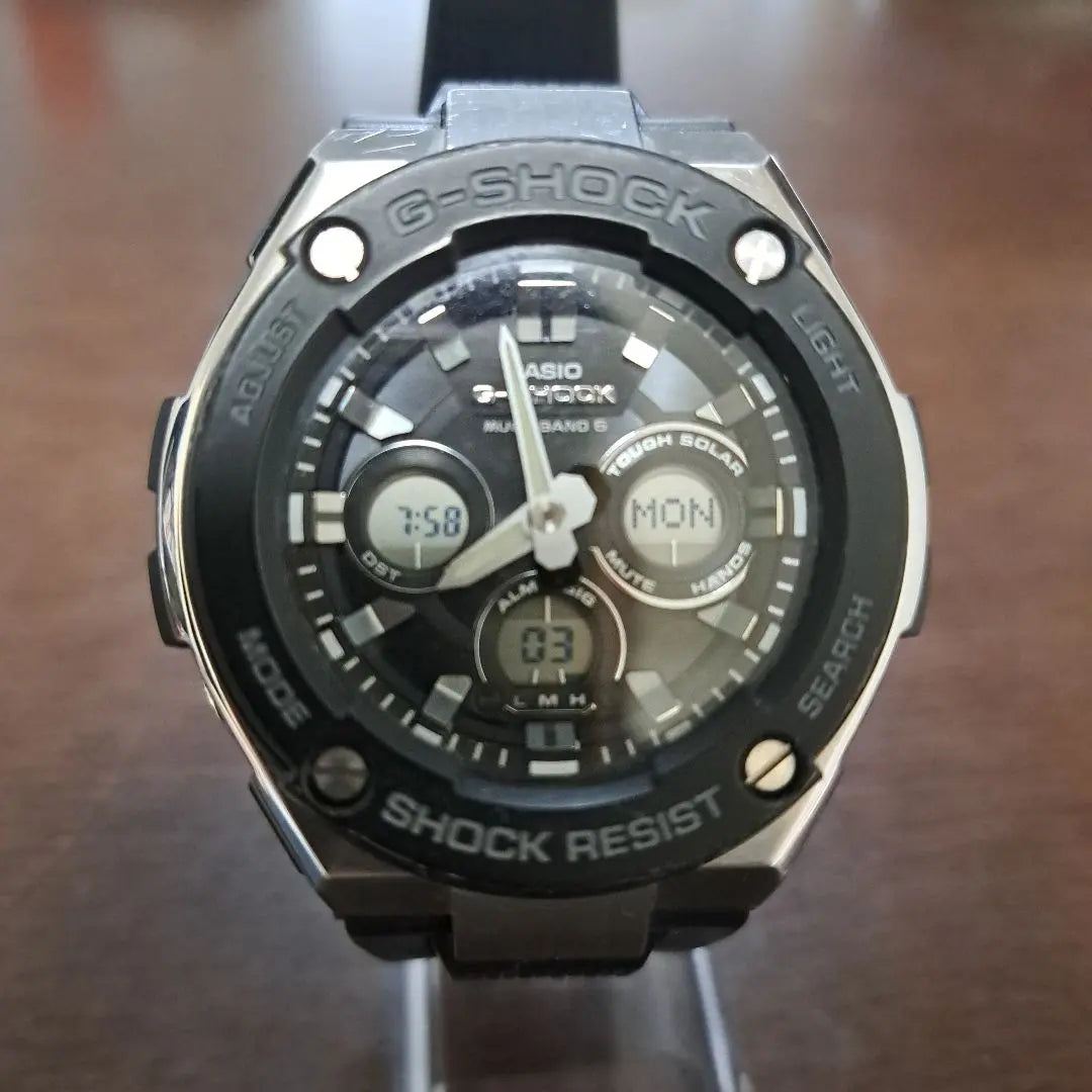 [Producto popular] Radio solar Casio GSHOCK GST-W300