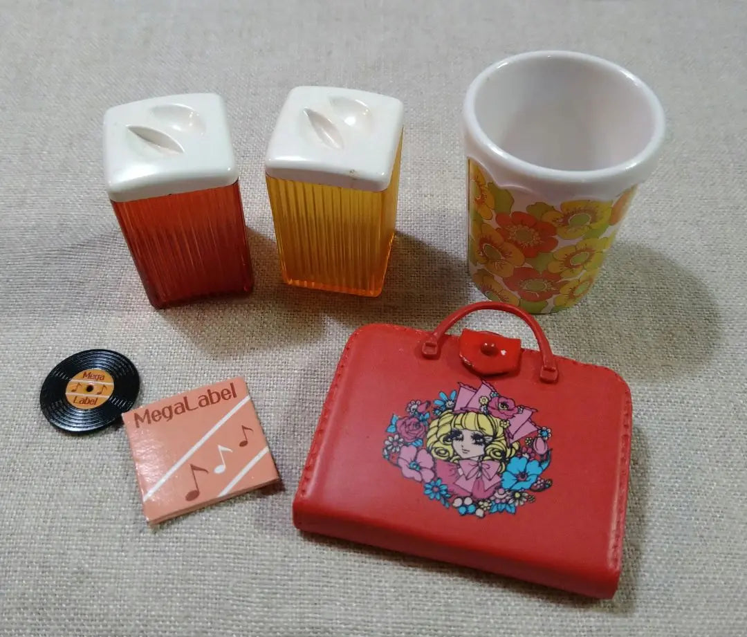 Rement Miniature Retro Goods Set