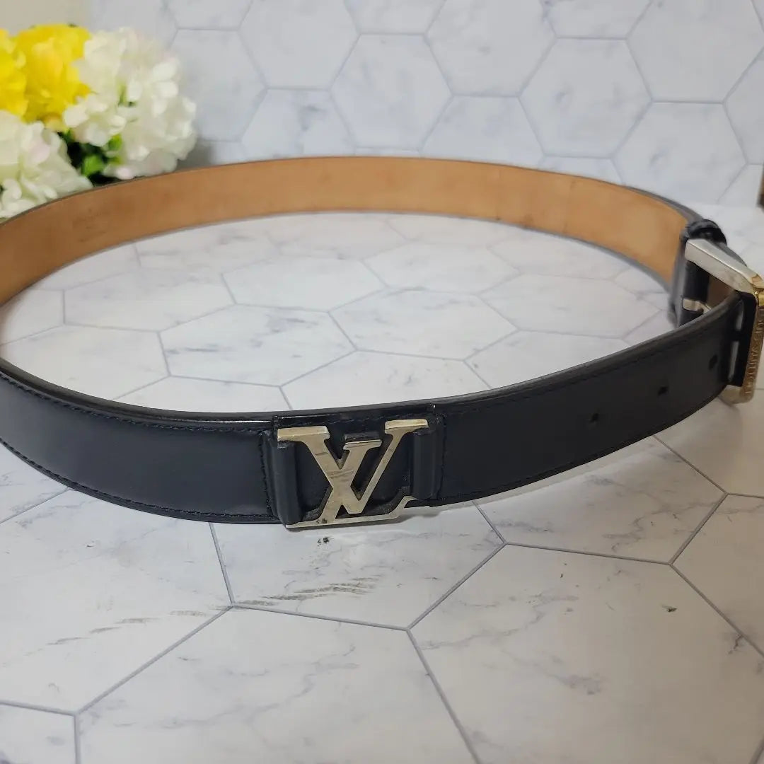 Louis Vuitton Silver 2 LV logos Cool belt Suit Pants Stylish