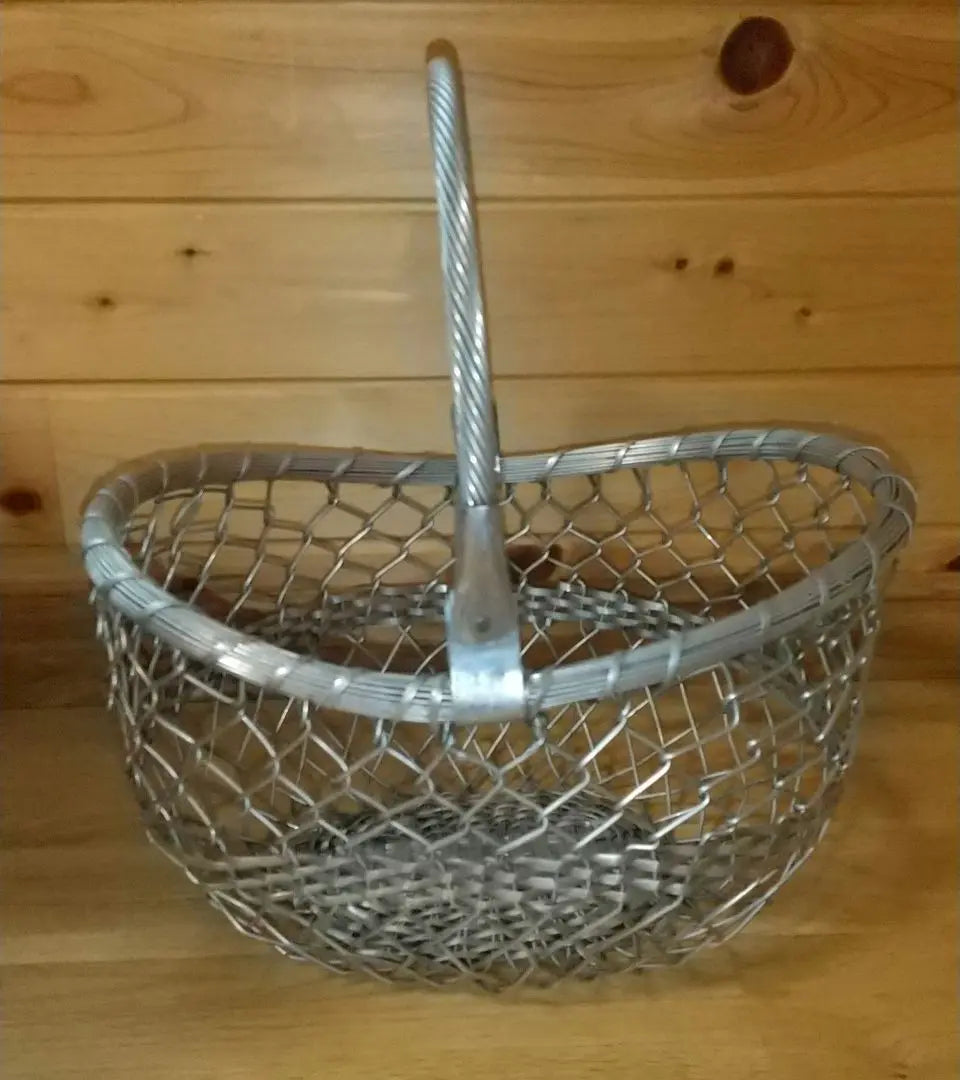 ❬Unused❭ Made in India Basket with handle