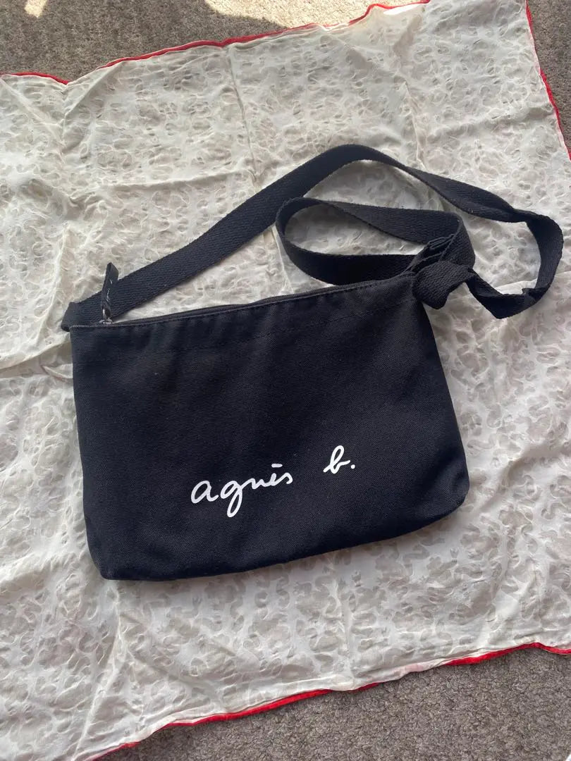 agnes b. canvas sacoche pochette