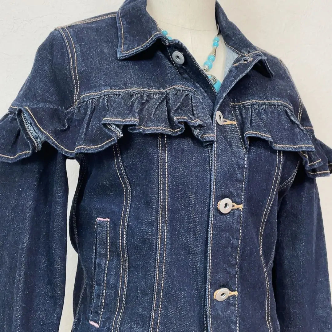 [Extremely beautiful] Supreme Lala logo button frilled denim jacket cute