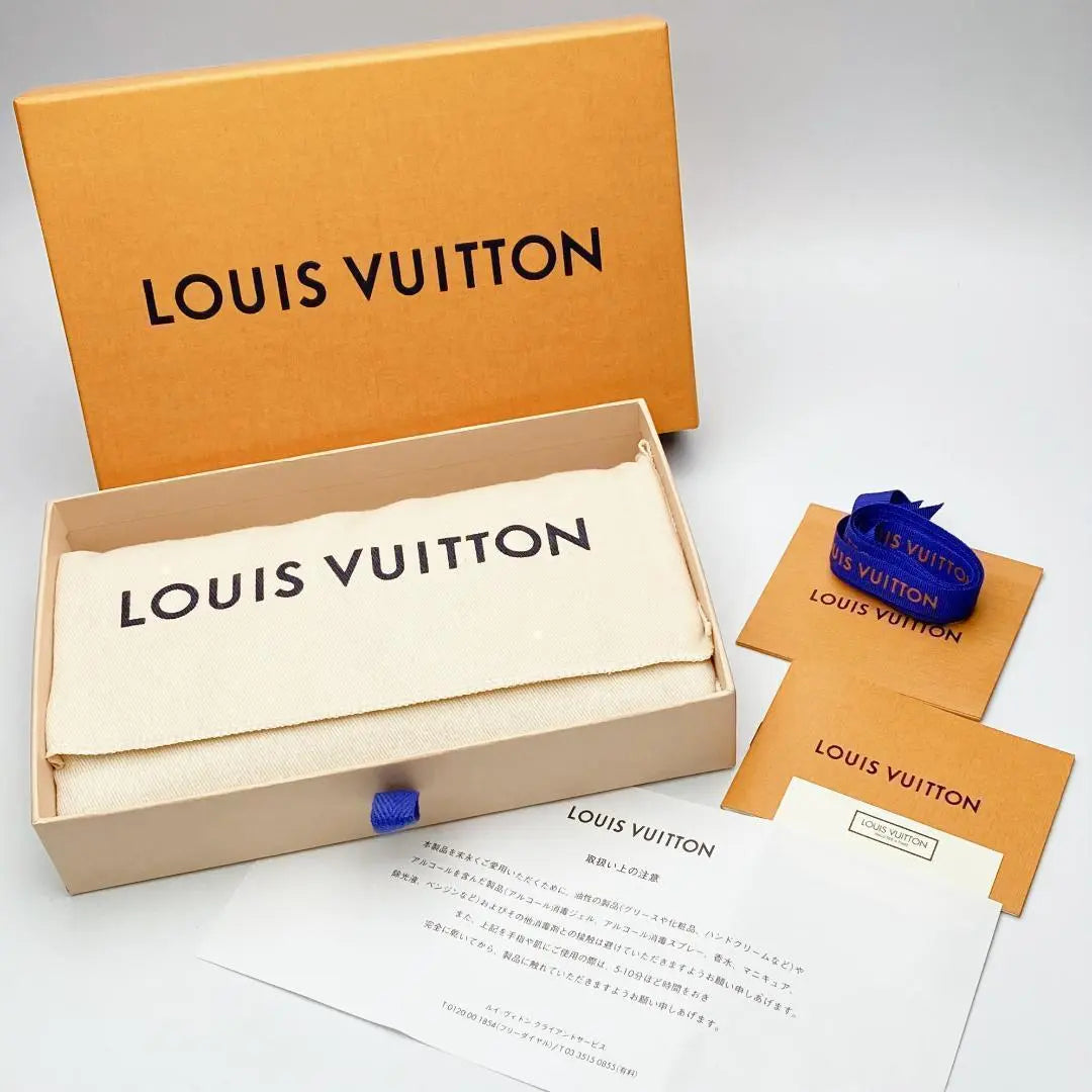 Only today! Brand new, unused Louis Vuitton Zippy Python Long Wallet Official Warranty 2552