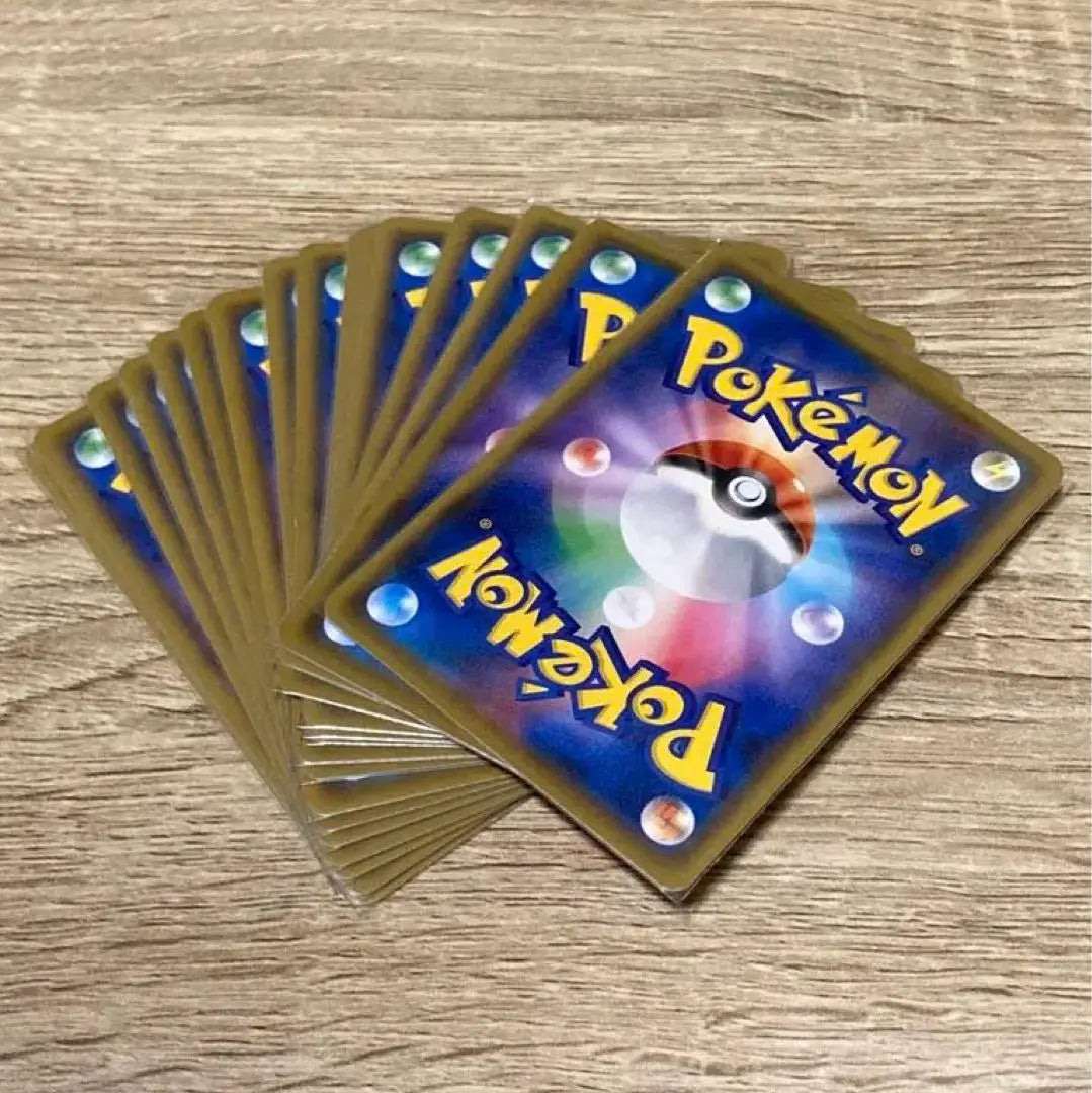 Promoción de gimnasio Pikachu 024/SP Juego de 16 cartas Pokémon