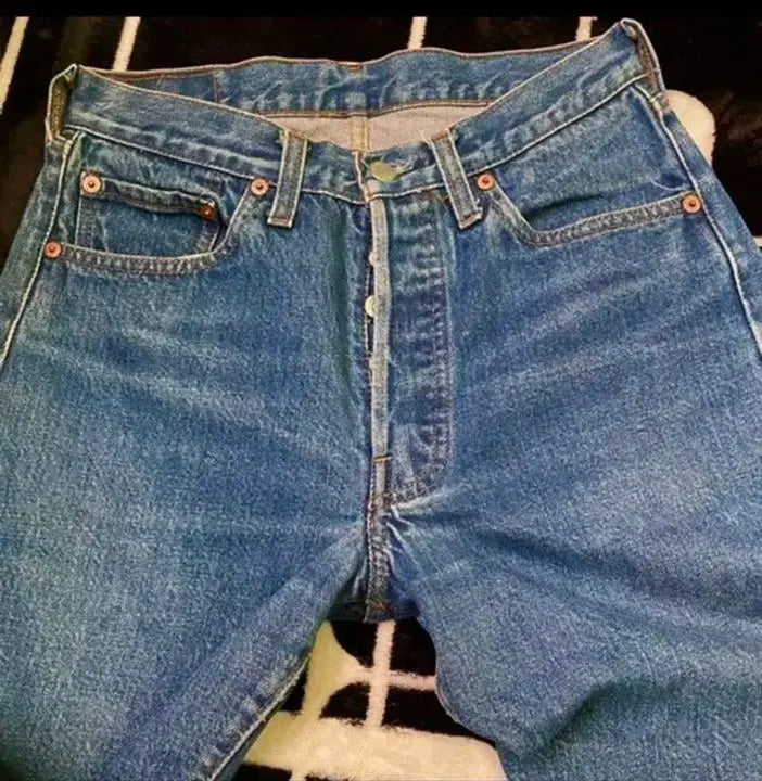 80'S⭕️ Levi's 501 Red ear ⭕️ Vintage ⭕️ 66 Made in the United States in the same year as the latter half of the model