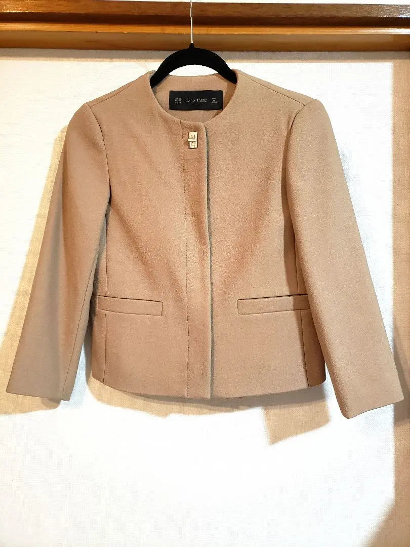 ZARA BASIC Chaqueta Sin Color Beige | ZARA BASIC ベージュ ノーカラージャケット