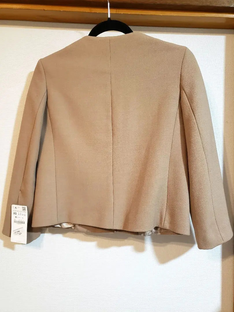 ZARA BASIC Chaqueta Sin Color Beige | ZARA BASIC ベージュ ノーカラージャケット