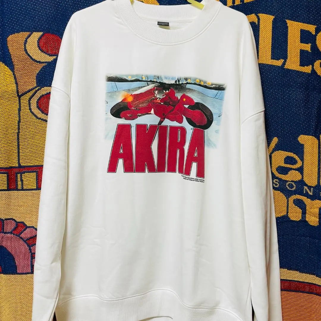 AKIRA sweatshirts, men's bikes, nostalgic anime, Showa retro, stylish