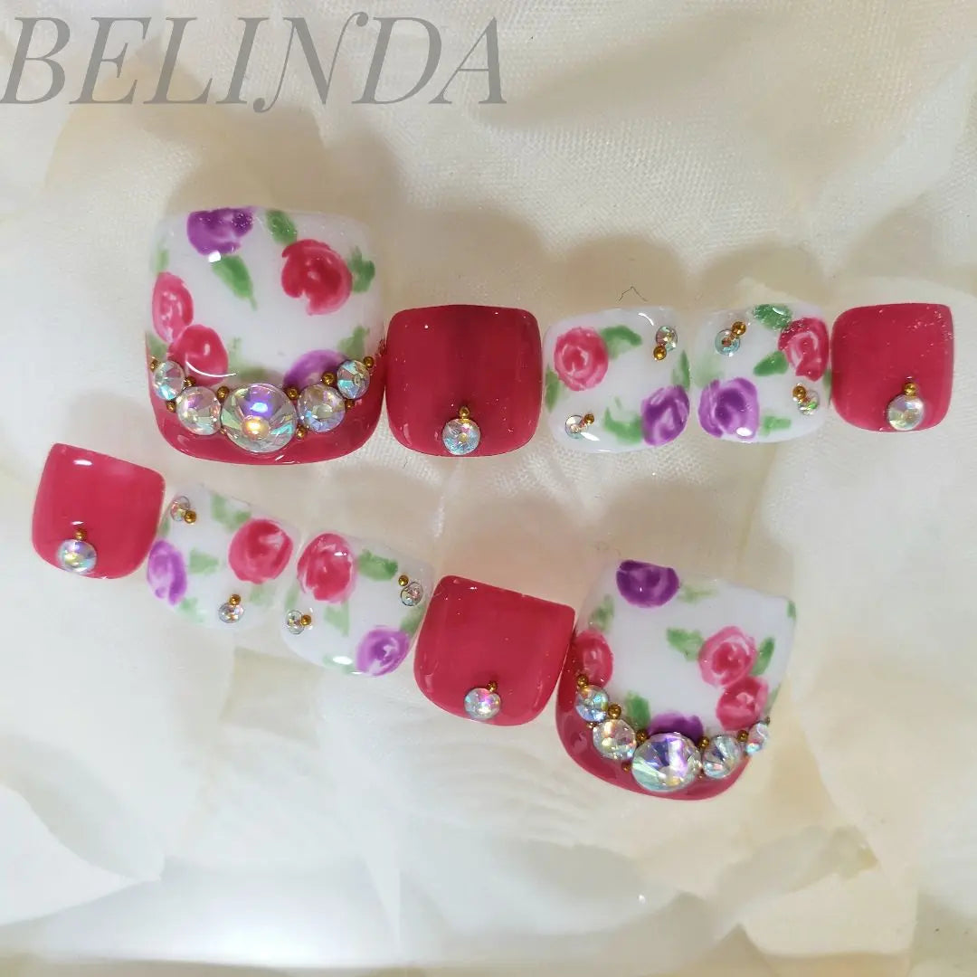 Flower flower pattern Cute mass -produced rose bijoux nail chip tip claw | フラワー 花柄 キュート 量産型 薔薇 ビジュー フットネイルチップ つけ爪