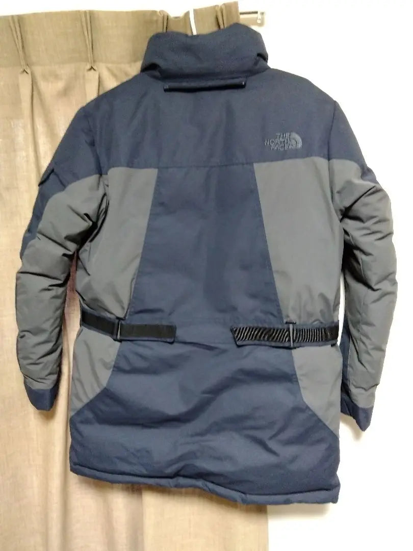 23243 THE NORTH FACE Klaus Down Parka