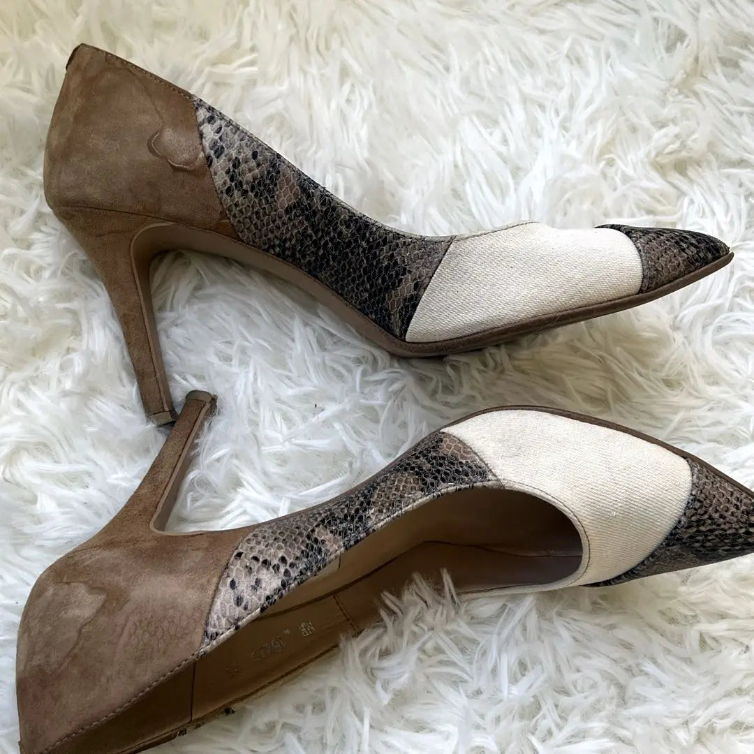 ☆Good condition☆ Diana pumps, canvas, snake river pattern, python, high heels