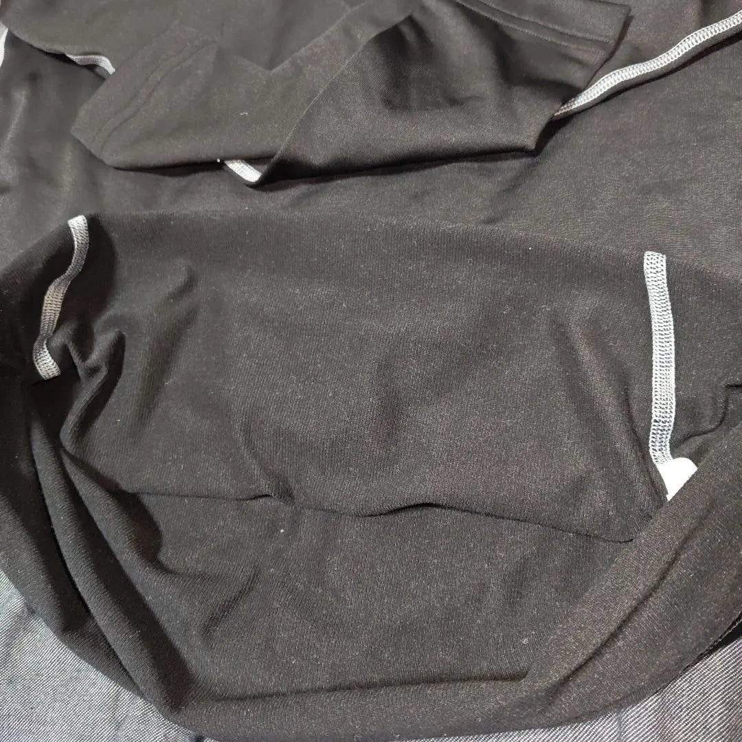 [Anonymous delivery] Under Armour MENS Inner Long Sleeve XL Black Used Item 1 piece