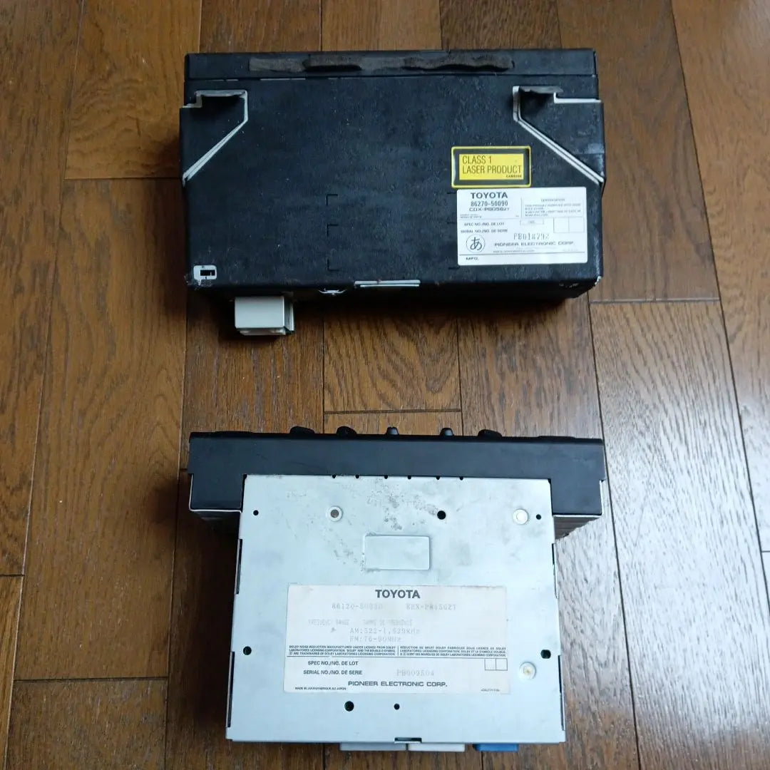 UCF20 Celsior Early Model Genuine Deck/Genuine CD Changer TOYOTA