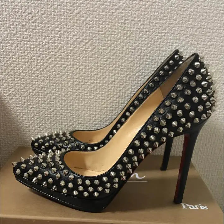 Christian Louboutin ♡ PIGALLE SPIKES Spikes Black x Silver 37