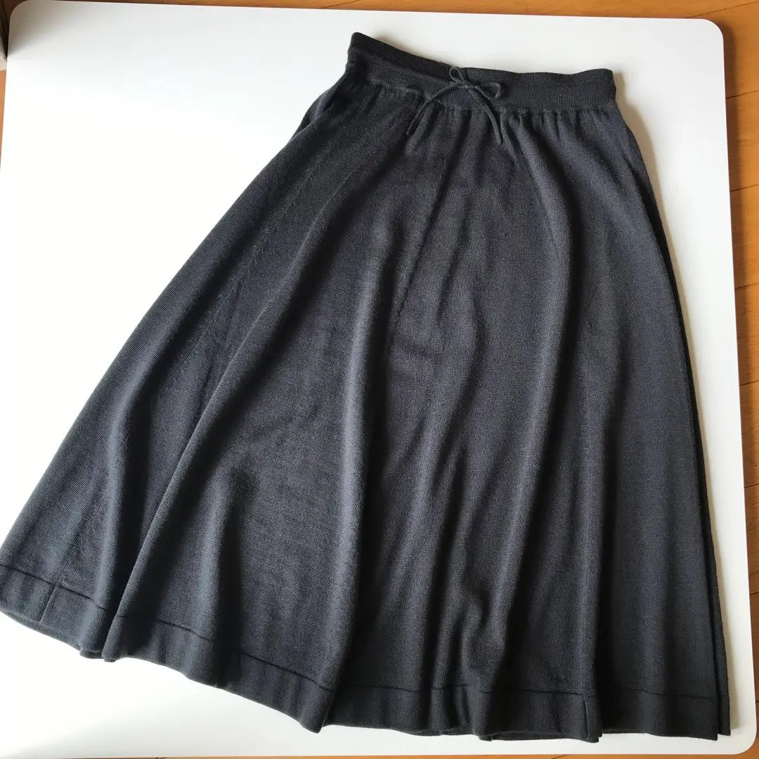 UNIQLO U Merino Blend Flare Skirt