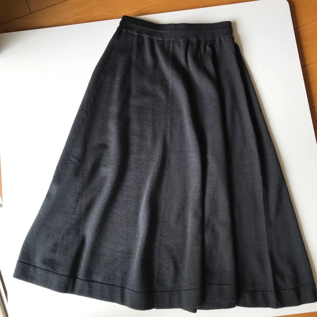 UNIQLO U Merino Blend Flare Skirt