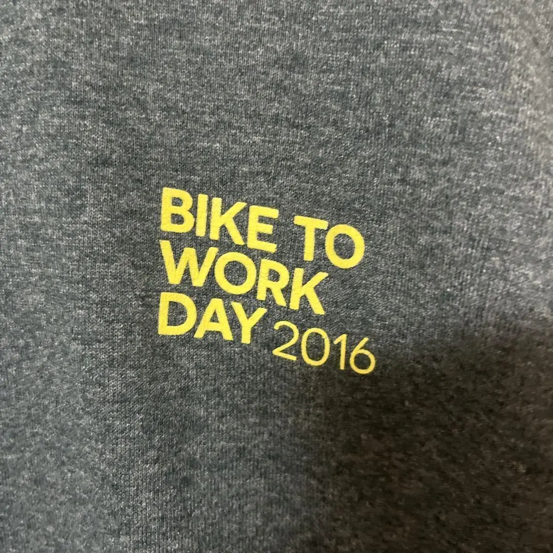 Camiseta con estampado de doble cara Gildan Bike to Work Day de GILDAN