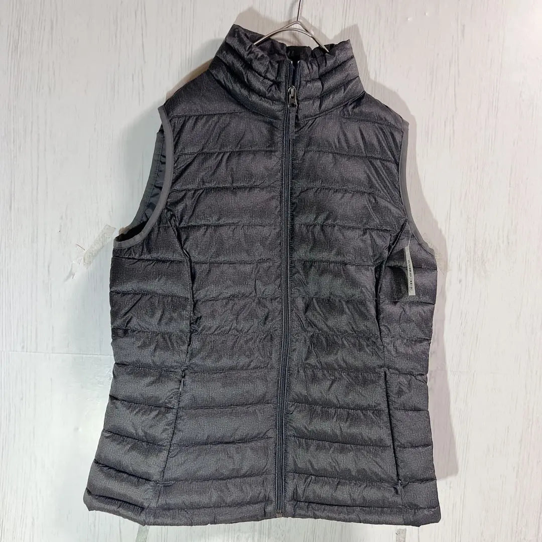 Puffer vest, padded vest, packable, waterproof, S, down vest style