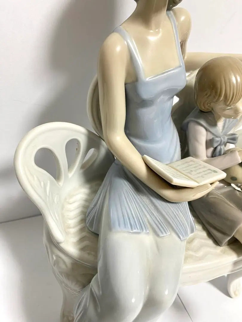 LLADRO 5721 Once Upon a Time