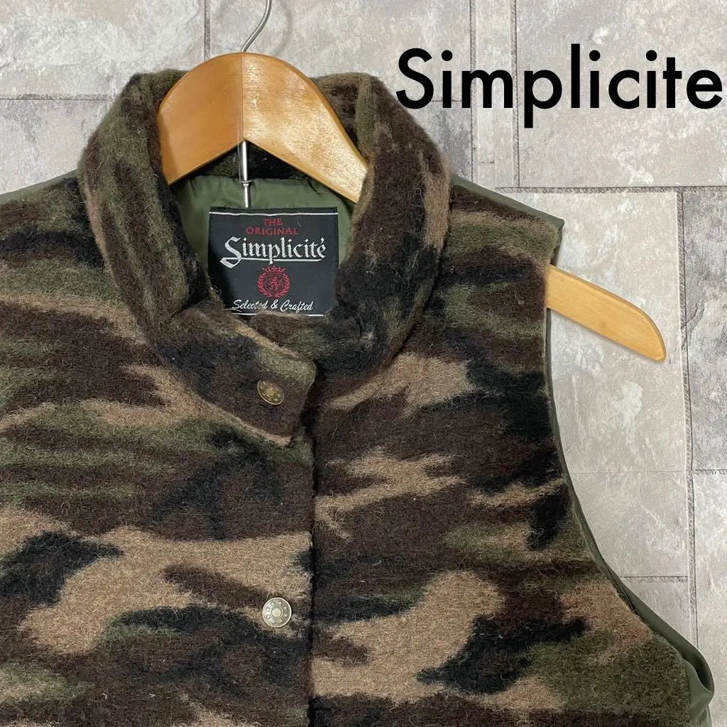 Beautiful condition Simplicity ARDITES collaboration down vest wool camouflage